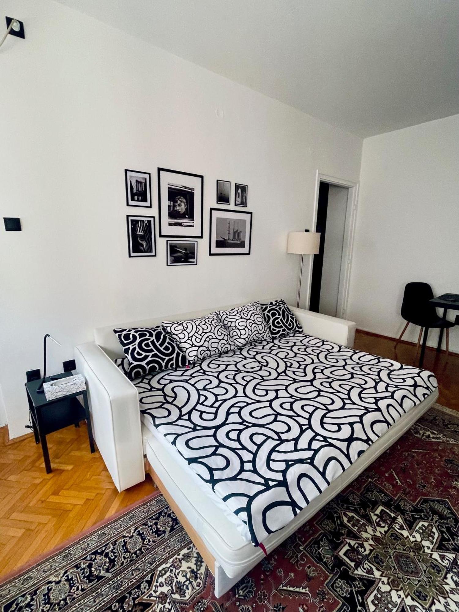 Apartment Mirochka Beograd Eksteriør billede