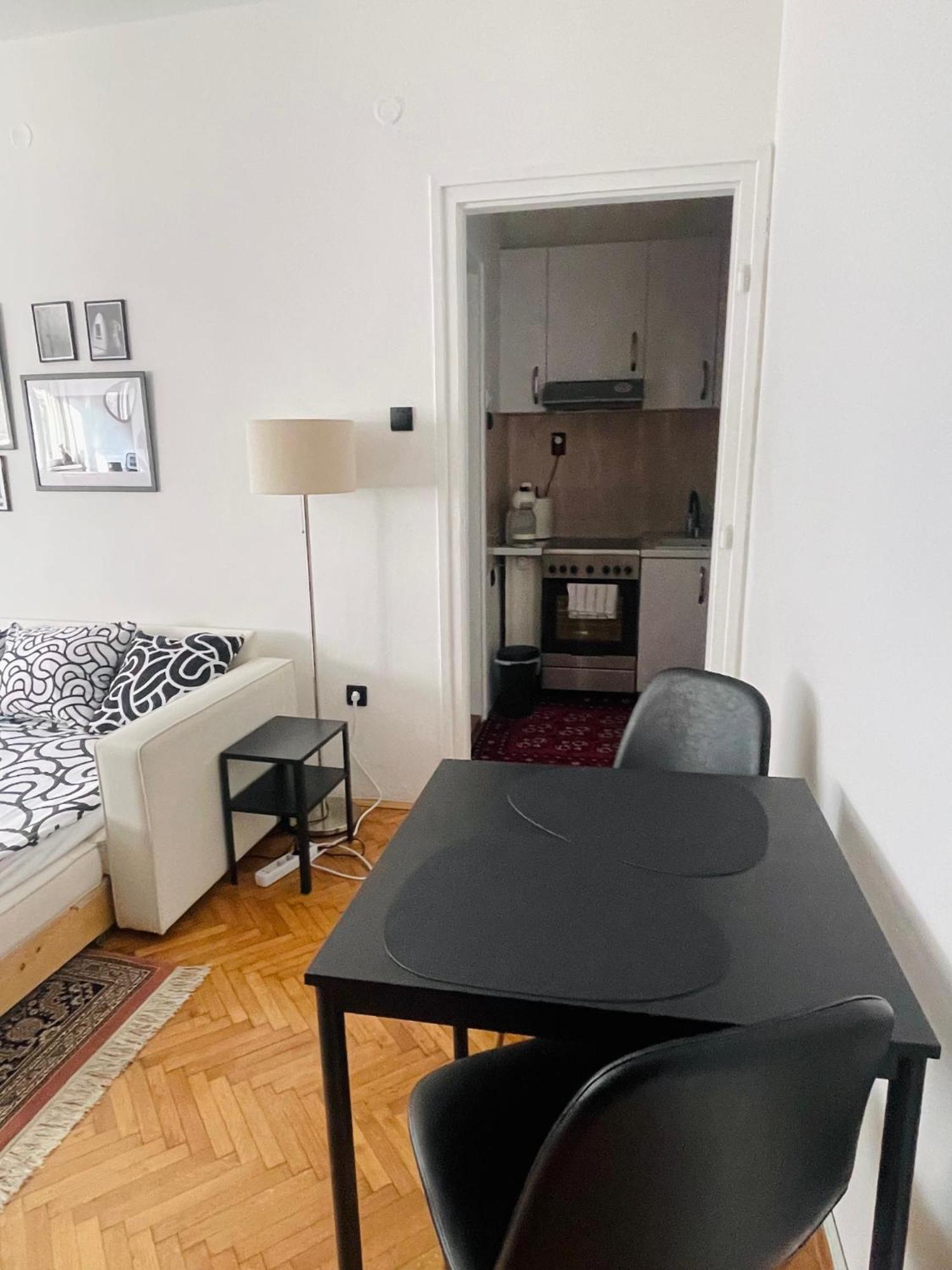 Apartment Mirochka Beograd Eksteriør billede